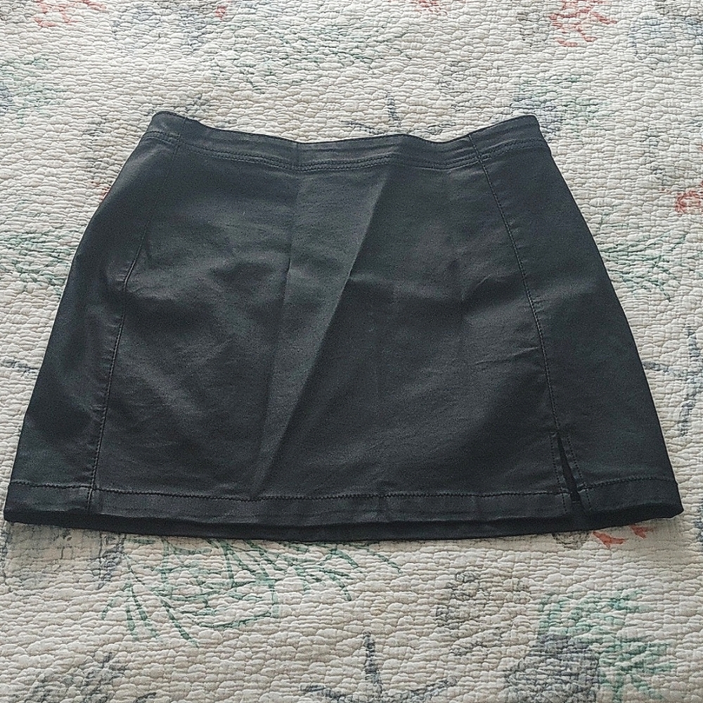 Leather (faux) black skirt